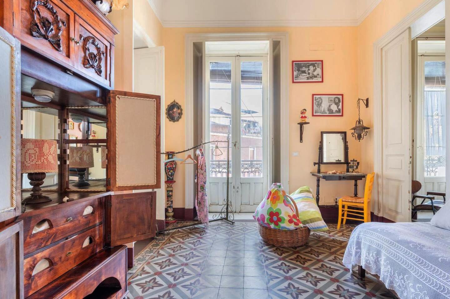 La Cot B&B Catania Eksteriør billede